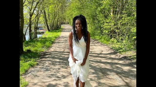 2025 — En Silence (single)